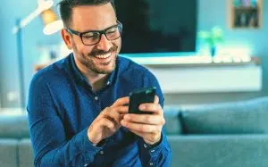 the 10 second text that will make him smile for hours