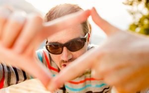 signs he likes you but is playing it cool