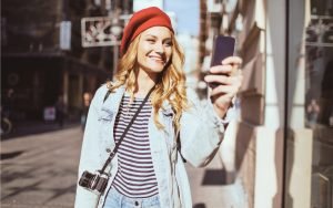 how to approach a girl on Instagram